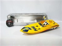 40266 - R/C boat
