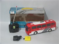 47675 - R/C bus with lights